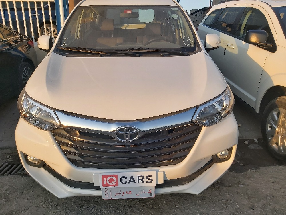 تۆیۆتا ئەڤانزا